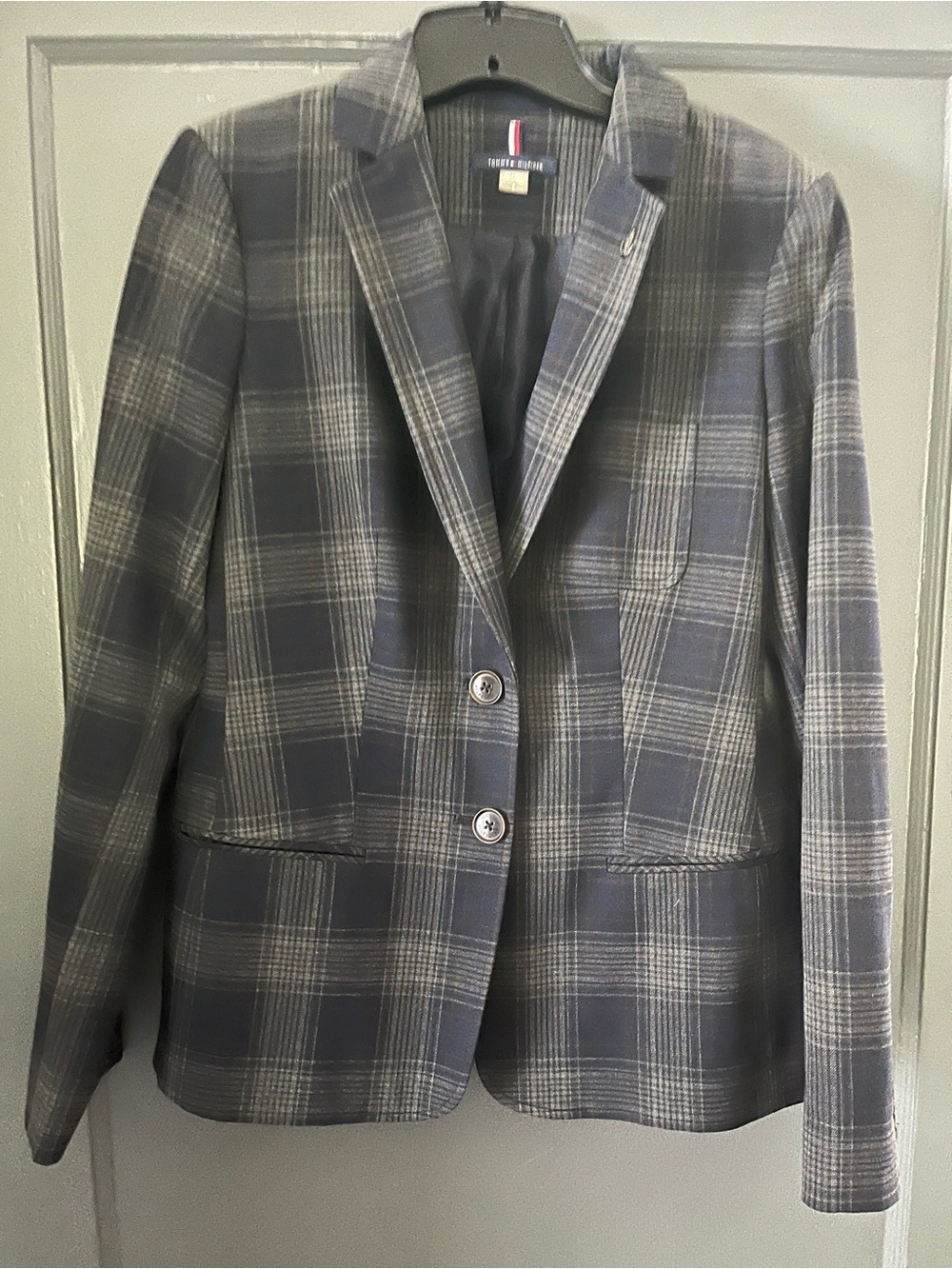 Tommy Hilfiger Navy & Gray Plaid Two-Button Blazer